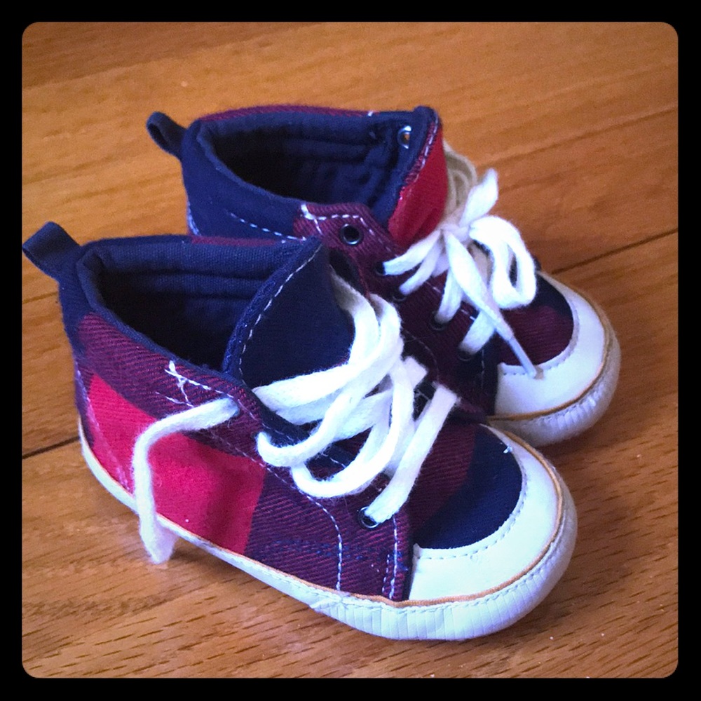 Baby GAP Boys Red Plaid Hi Top Booties Size 18-24m